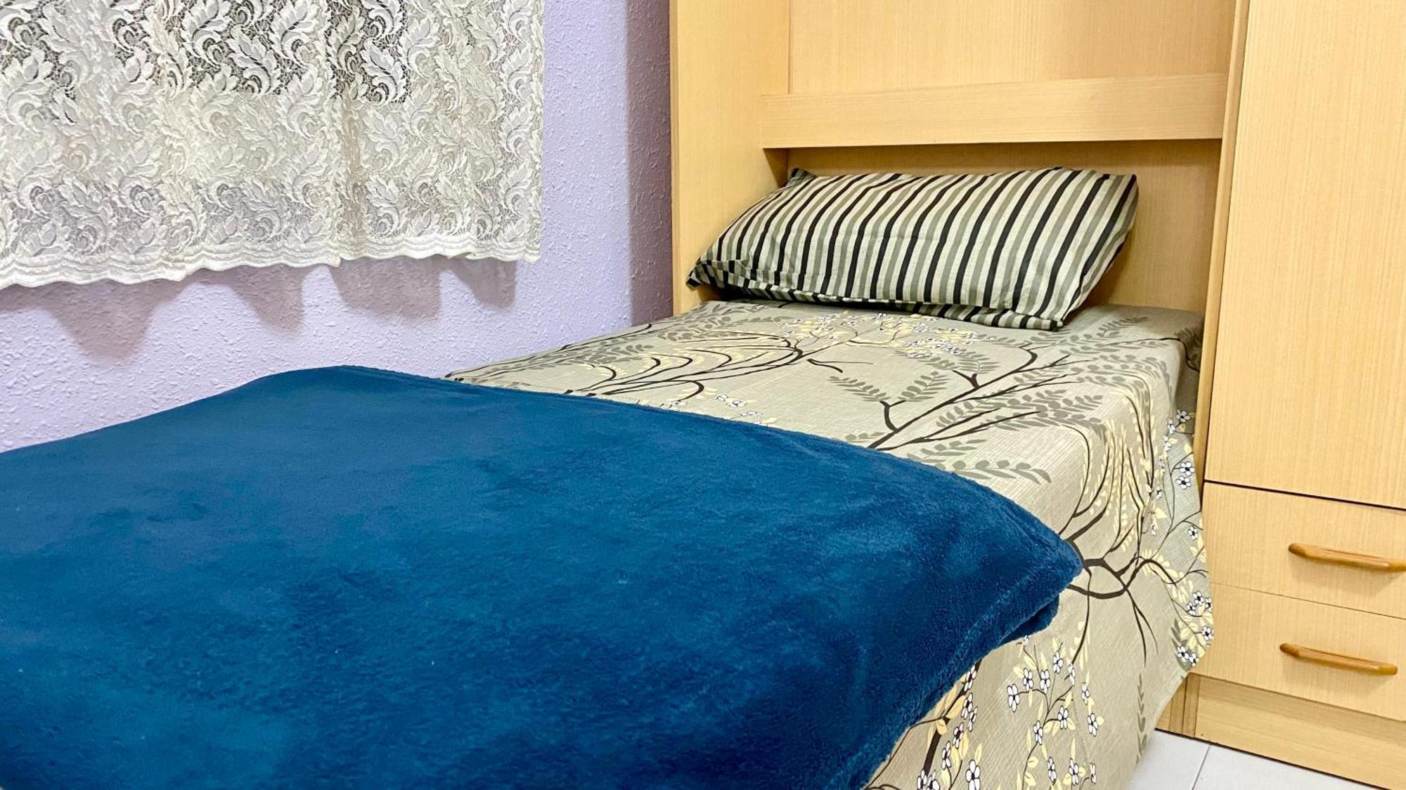 Habitacion Barato En Piso Familiar Compartido El Centro De La Ciudad Cerca De La Estacion De Autobuses Tarragona Buitenkant foto